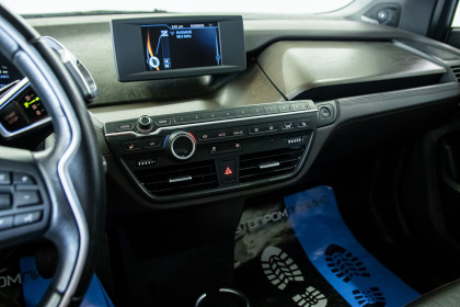 Продажа BMW i3 I (I01) Рестайлинг 94Ah 0.0 AT (170 л.с.) 2018 Серый в Автодом