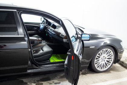 Продажа BMW 7 серии IV (E65/E66) Рестайлинг 740Li 4.0 AT (306 л.с.) 2005 Черный в Автодом