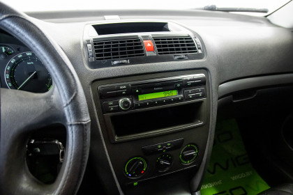 Продажа Skoda Octavia II (A5) Рестайлинг 1.6 MT (115 л.с.) 2008 Серебристый в Автодом