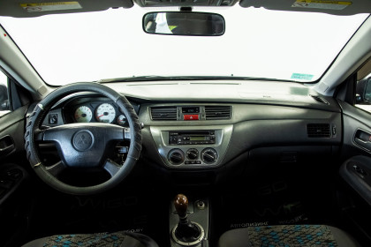 Продажа Mitsubishi Lancer IX 1.6 MT (98 л.с.) 2004 Серый в Автодом