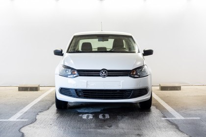 Продажа Volkswagen Polo V 1.6 MT (105 л.с.) 2012 Белый в Автодом