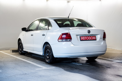 Продажа Volkswagen Polo V 1.6 MT (105 л.с.) 2012 Белый в Автодом