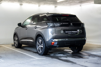 Продажа Peugeot 3008 II Рестайлинг 1.2 MT (130 л.с.) 2021 Серый в Автодом