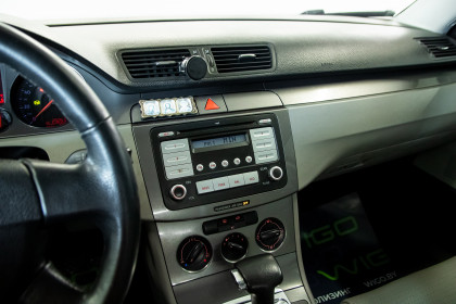 Продажа Volkswagen Passat B6 2.0 AT (200 л.с.) 2008 Черный в Автодом