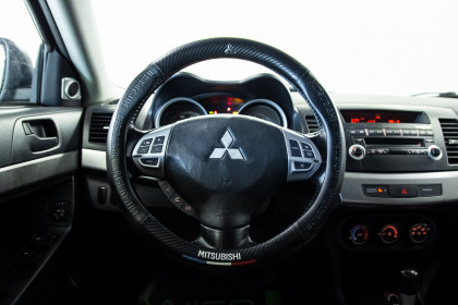 Продажа Mitsubishi Lancer X 2.0 CVT (150 л.с.) 2009 Серый в Автодом