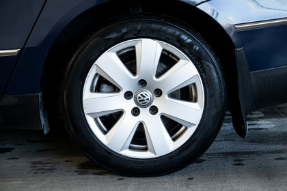 Продажа Volkswagen Passat B6 1.9 MT (105 л.с.) 2005 Синий в Автодом
