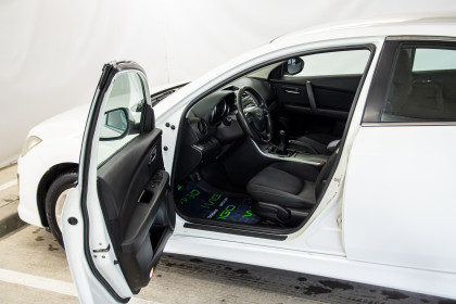 Продажа Mazda 6 II (GH) Рестайлинг 1.8 MT (120 л.с.) 2011 Белый в Автодом
