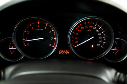 Продажа Mazda 6 II (GH) Рестайлинг 1.8 MT (120 л.с.) 2011 Белый в Автодом