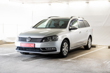 Продажа Volkswagen Passat B7 1.6 MT (105 л.с.) 2011 Серебристый в Автодом