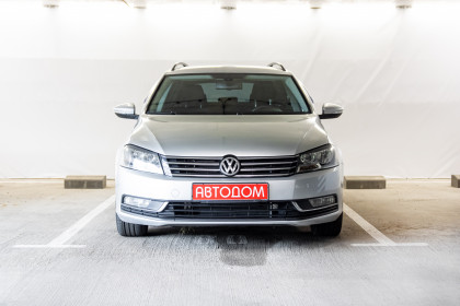 Продажа Volkswagen Passat B7 1.6 MT (105 л.с.) 2011 Серебристый в Автодом