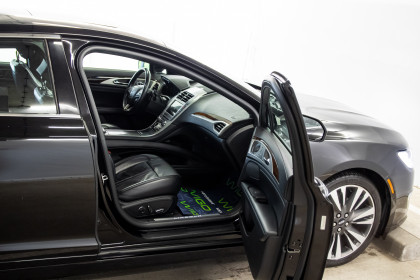 Продажа Lincoln MKZ II Рестайлинг 2.0 AT (249 л.с.) 2018 Черный в Автодом