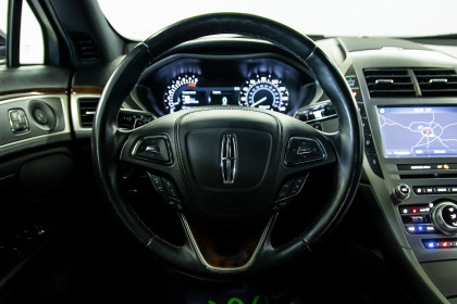 Продажа Lincoln MKZ II Рестайлинг 2.0 AT (249 л.с.) 2018 Черный в Автодом