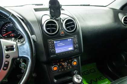 Продажа Nissan Qashqai I Рестайлинг 1.5 MT (106 л.с.) 2011 Фиолетовый в Автодом