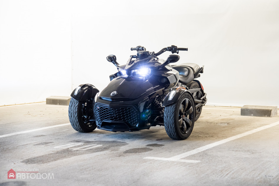 Продажа BRP Can-Am Spyder 2020 Черный в Автодом