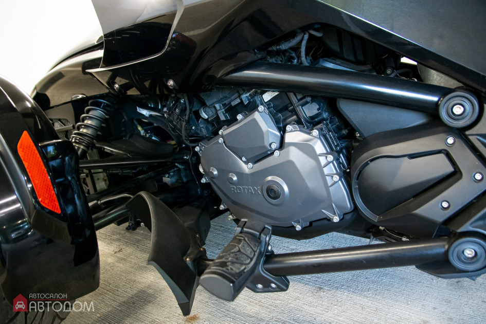 Продажа BRP Can-Am Spyder 2020 Черный в Автодом