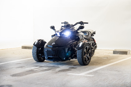 Продажа BRP Can-Am Spyder 2020 Черный в Автодом