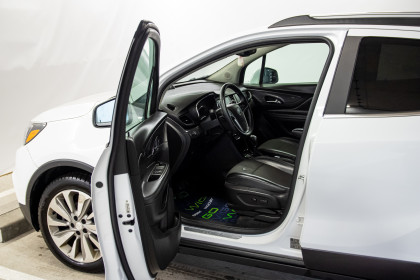 Продажа Buick Encore I Рестайлинг 1.4 AT (138 л.с.) 2018 Белый в Автодом
