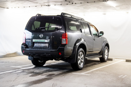 Продажа Nissan Pathfinder III Рестайлинг 2.5 MT (190 л.с.) 2010 Черный в Автодом