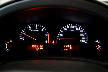 Продажа Nissan Pathfinder III Рестайлинг 2.5 MT (190 л.с.) 2010 Черный в Автодом