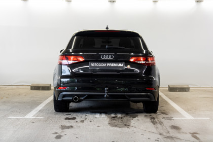 Продажа Audi A3 III (8V) Рестайлинг 1.6 MT (110 л.с.) 2016 Черный в Автодом