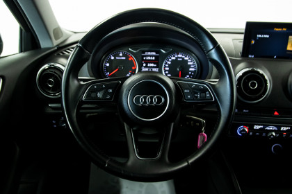 Продажа Audi A3 III (8V) Рестайлинг 1.6 MT (110 л.с.) 2016 Черный в Автодом
