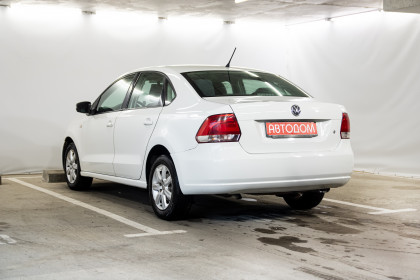 Продажа Volkswagen Polo V 1.6 AT (105 л.с.) 2013 Белый в Автодом