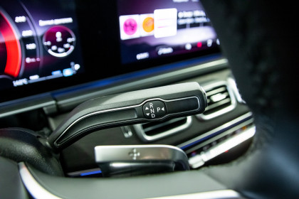 Продажа Mercedes-Benz GLE II (V167) Рестайлинг 350 2.0 AT (258 л.с.) 2025 Черный в Автодом