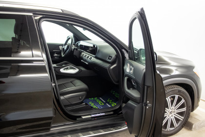 Продажа Mercedes-Benz GLE II (V167) Рестайлинг 350 2.0 AT (258 л.с.) 2025 Черный в Автодом