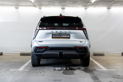 Продажа Geely Boyue L I 2.0 AMT (218 л.с.) 2023 Серый в Автодом