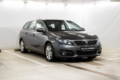 Продажа Peugeot 308 II Рестайлинг 1.5 MT (131 л.с.) 2018 Серый в Автодом