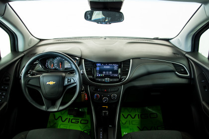 Продажа Chevrolet Trax I Рестайлинг 1.4 AT (140 л.с.) 2020 Белый в Автодом