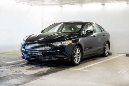 Продажа Ford Fusion (North America) II Рестайлинг 2.0 CVT (190 л.с.) 2016 Черный в Автодом