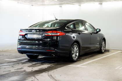 Продажа Ford Fusion (North America) II Рестайлинг 2.0 CVT (190 л.с.) 2016 Черный в Автодом