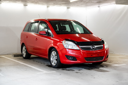 Продажа Opel Zafira B Рестайлинг 1.8 AMT (140 л.с.) 2008 Красный в Автодом