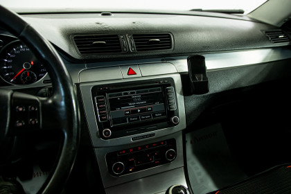 Продажа Volkswagen Passat B6 2.0 MT (170 л.с.) 2005 Синий в Автодом
