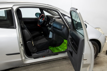 Продажа Mitsubishi Colt VI (Z20/Z30) 1.3 MT (95 л.с.) 2005 Серебристый в Автодом