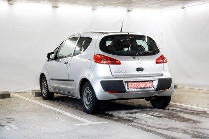 Продажа Mitsubishi Colt VI (Z20/Z30) 1.3 MT (95 л.с.) 2005 Серебристый в Автодом