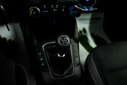 Продажа Ford Focus IV 1.5 MT (120 л.с.) 2020 Черный в Автодом