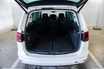Продажа SEAT Alhambra II Рестайлинг 2.0 MT (150 л.с.) 2016 Белый в Автодом