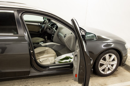 Продажа Audi A4 IV (B8) 2.0 MT (143 л.с.) 2009 Серый в Автодом