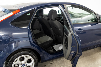 Продажа Ford Focus II Рестайлинг 1.4 MT (80 л.с.) 2011 Синий в Автодом