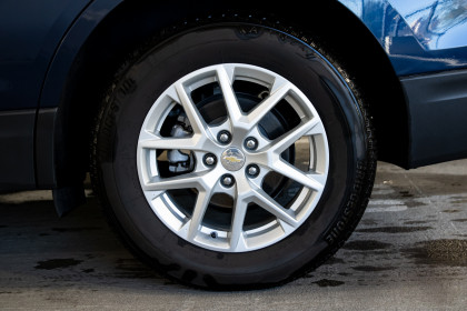 Продажа Chevrolet Equinox III Рестайлинг 1.5 AT (173 л.с.) 2022 Синий в Автодом