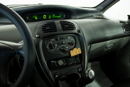 Продажа Citroen Xsara Picasso I 2.0 MT (90 л.с.) 2005 Белый в Автодом