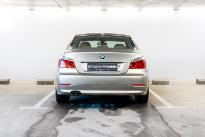 Продажа BMW 5 серии V (E60/E61) Рестайлинг 528i 3.0 AT (230 л.с.) 2008 Серый в Автодом