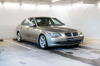 Продажа BMW 5 серии V (E60/E61) Рестайлинг 528i 3.0 AT (230 л.с.) 2008 Серый в Автодом