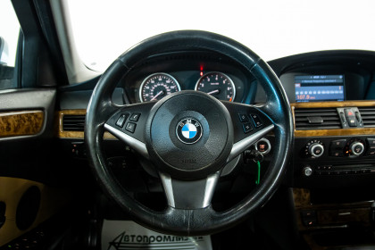 Продажа BMW 5 серии V (E60/E61) Рестайлинг 528i 3.0 AT (230 л.с.) 2008 Серый в Автодом