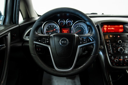 Продажа Opel Astra J Рестайлинг 1.4 AT (140 л.с.) 2013 Синий в Автодом