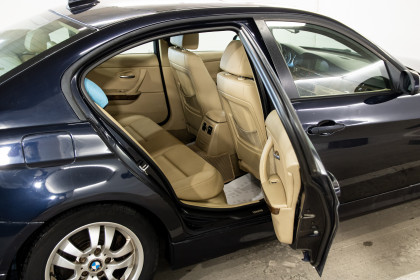 Продажа BMW 3 серии V (E90/E91/E92/E93) 330i 3.0 MT (258 л.с.) 2005 Синий в Автодом