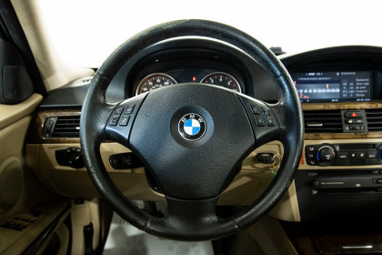 Продажа BMW 3 серии V (E90/E91/E92/E93) 330i 3.0 MT (258 л.с.) 2005 Синий в Автодом
