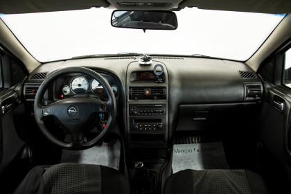 Продажа Opel Astra G 2.2 MT (125 л.с.) 2003 Серебристый в Автодом